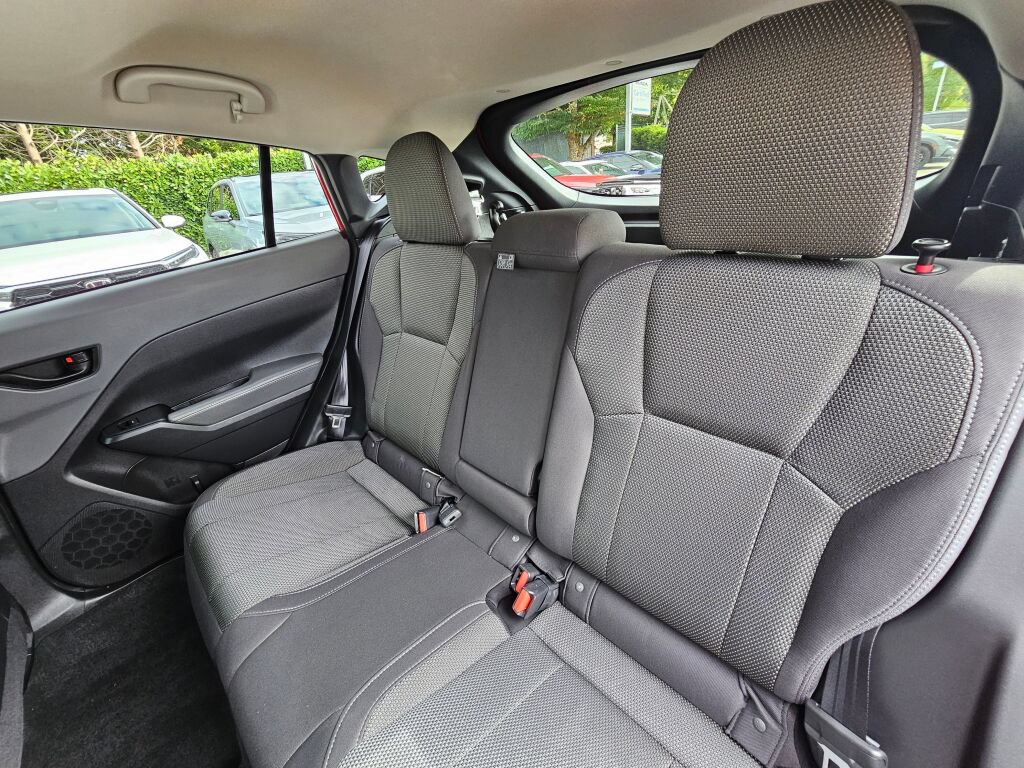 Used 2024 Subaru Crosstrek 2.0i Premium AWD/4WD image 19