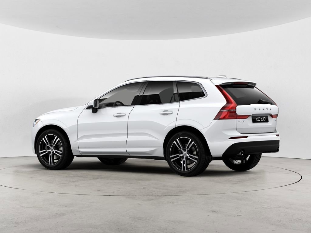 Used 2019 Volvo XC60 T5 Momentum w/ Multimedia Package AWD/4WD image 4