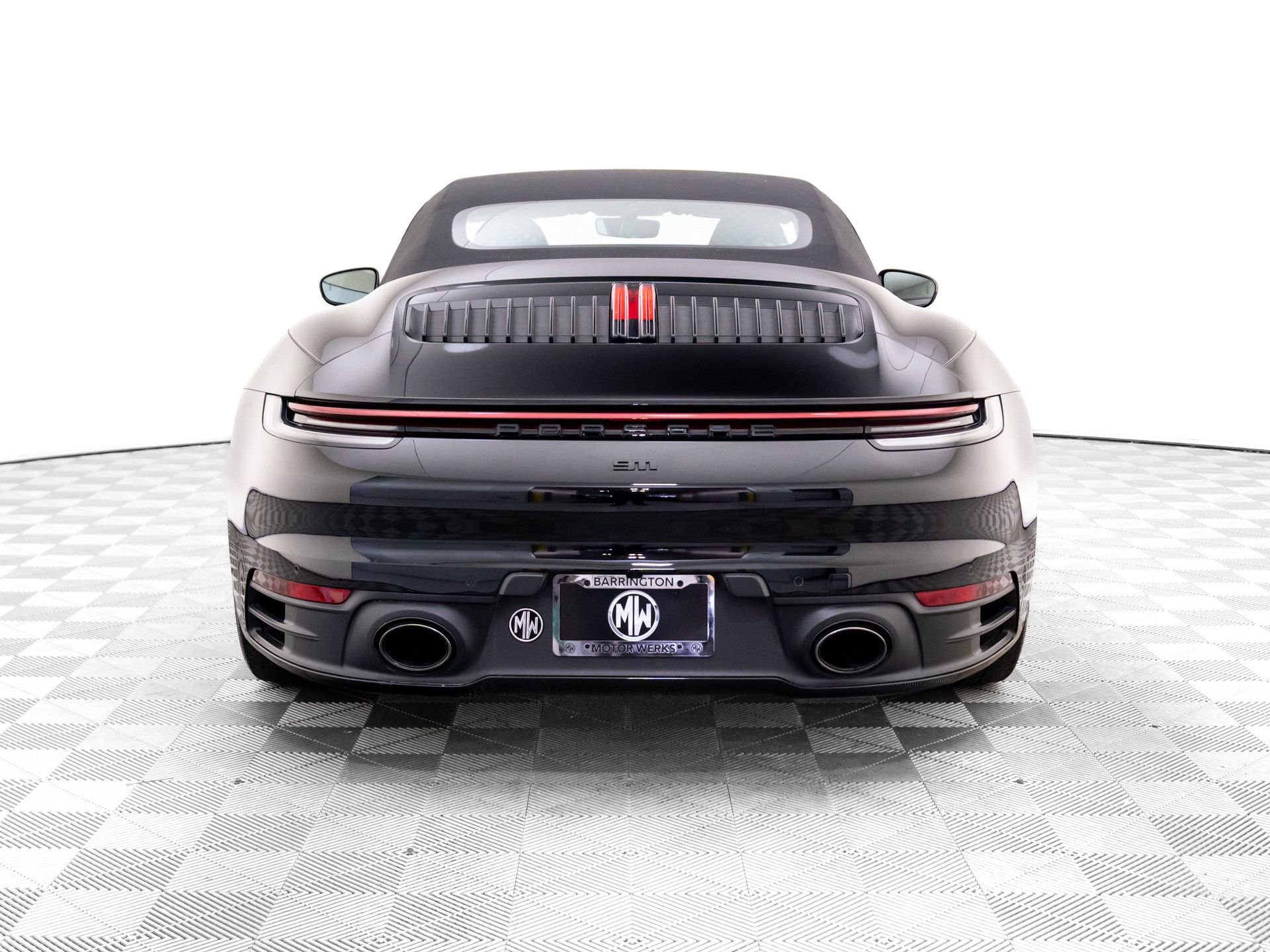 Certified 2020 Porsche 911 Carrera S image 9