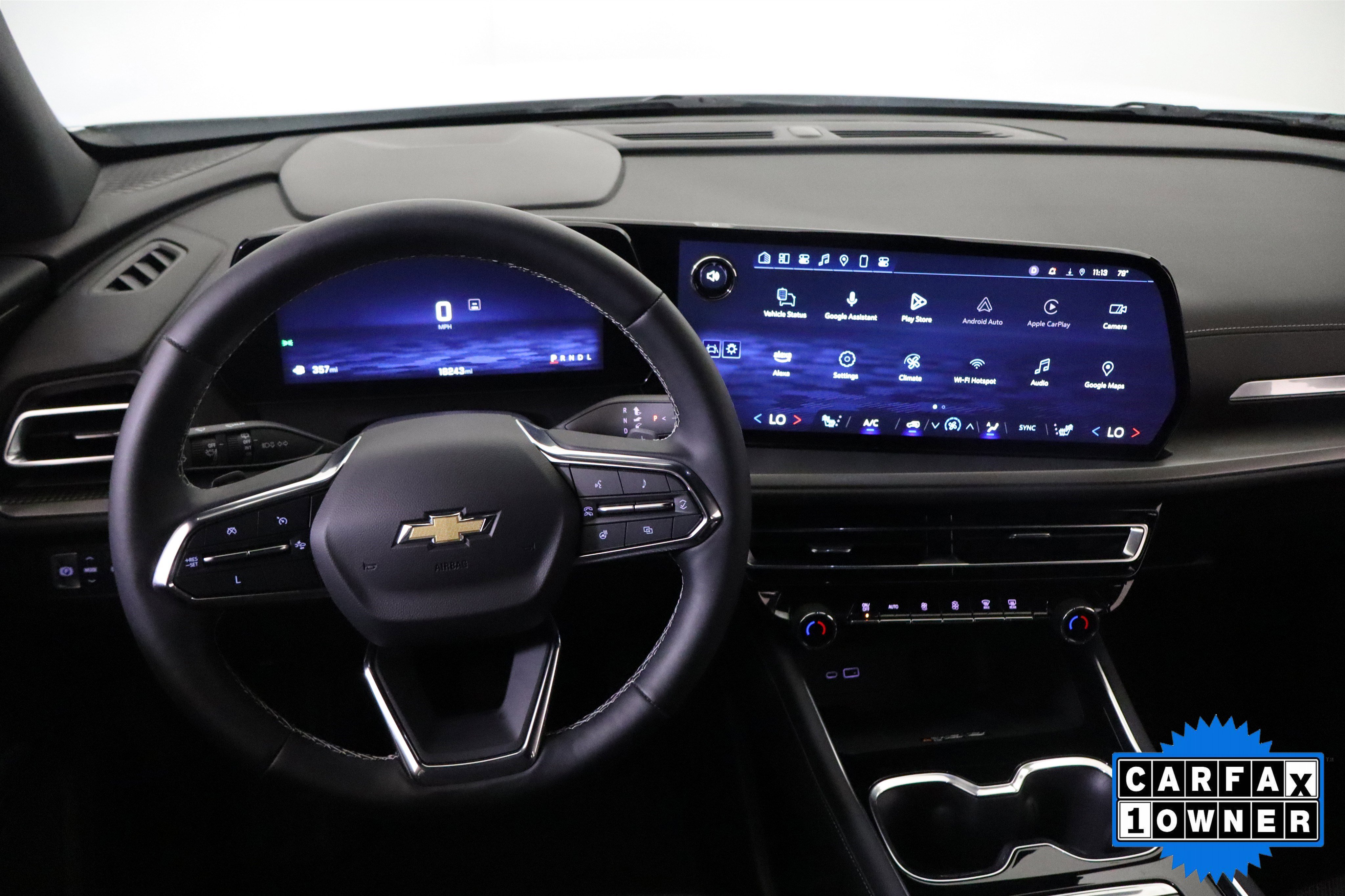 Used 2024 Chevrolet Traverse LT FWD image 18