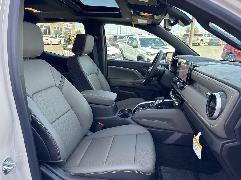 New 2026 Chevrolet Colorado ZR2 w/ Technology Package AWD/4WD image 45