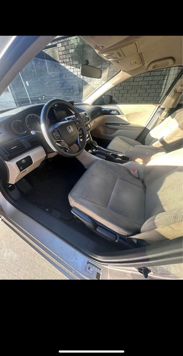 Used 2016 Honda Accord LX image 6