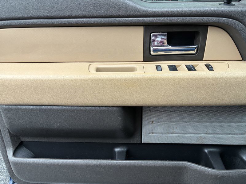 Used 2012 Ford F150 XLT w/ XLT Chrome Pkg image 15