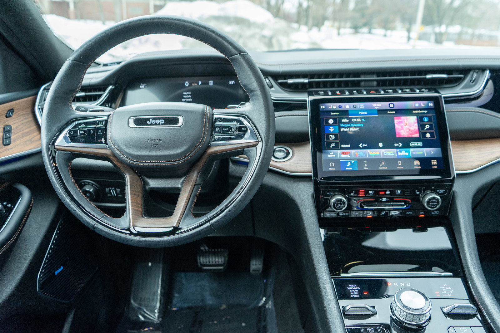 Used 2023 Jeep Grand Cherokee Summit w/ Adv Protech Group IV image 14