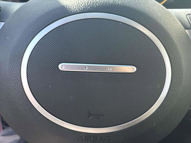 Used 2025 Hyundai Kona Limited image 35