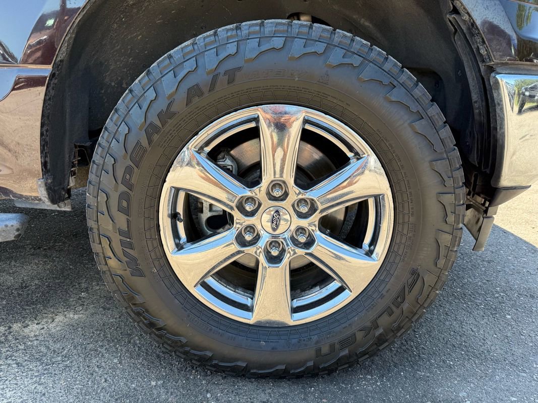 Used 2018 Ford F150 XLT w/ Equipment Group 302A Luxury image 11