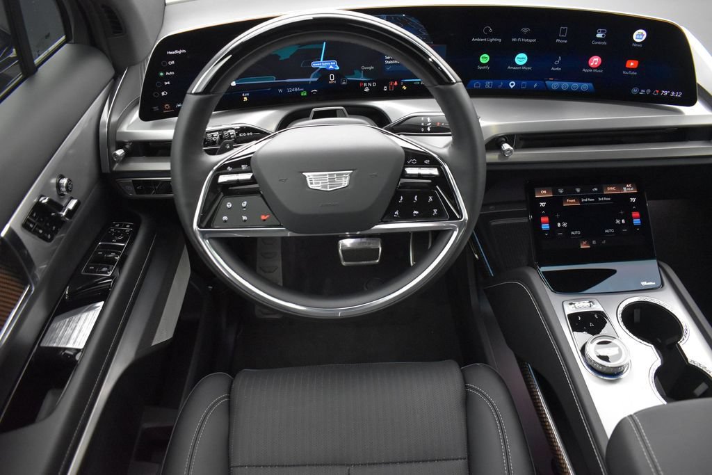 Certified 2026 Cadillac Vistiq Luxury w/ LPO, Floor Liner Package AWD/4WD image 12