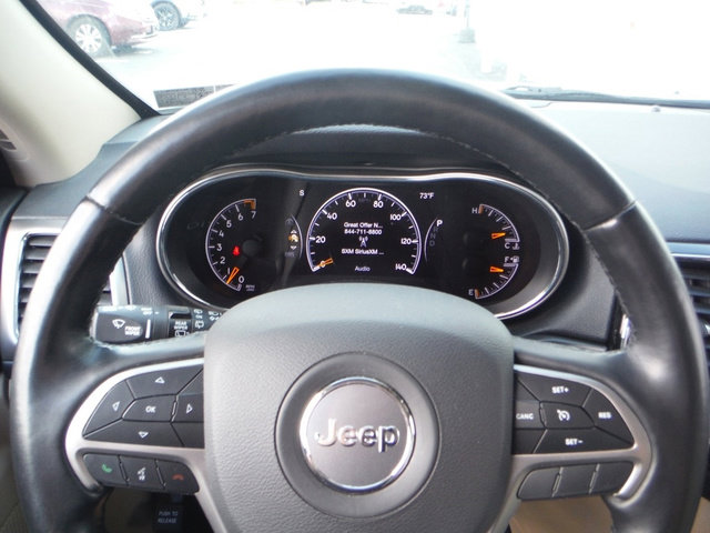 Used 2022 Jeep Grand Cherokee Laredo E w/ Security & Convenience Group AWD/4WD image 42