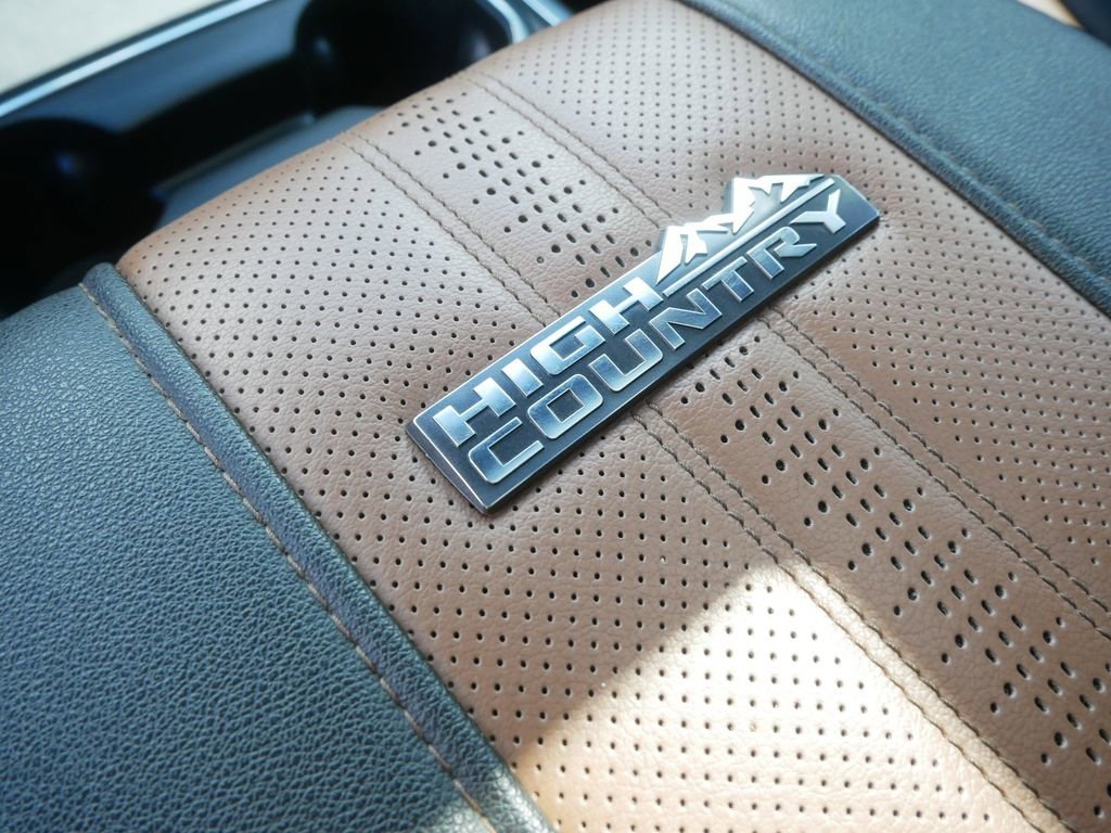 Used 2024 Chevrolet Silverado 3500 High Country w/ High Country Premium Package AWD/4WD image 29