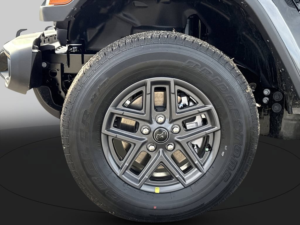 New 2026 Jeep Gladiator Sport AWD/4WD image 9
