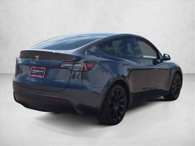 Used 2023 Tesla Model Y Long Range AWD/4WD image 5