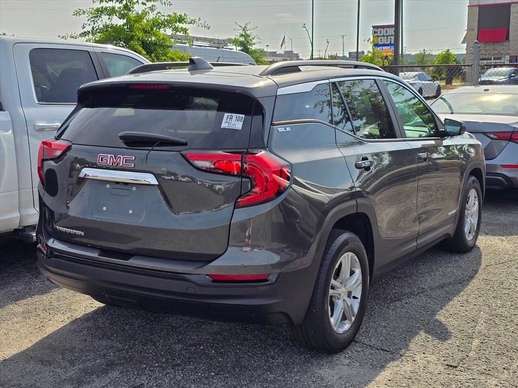Used 2021 GMC Terrain SLE w/ Driver Convenience Package FWD image 10