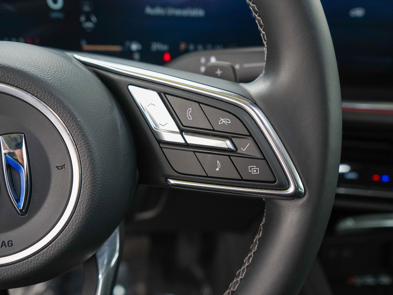 Used 2024 Buick Envision Preferred image 24