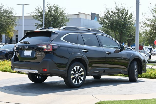 New 2025 Subaru Outback Touring XT image 3