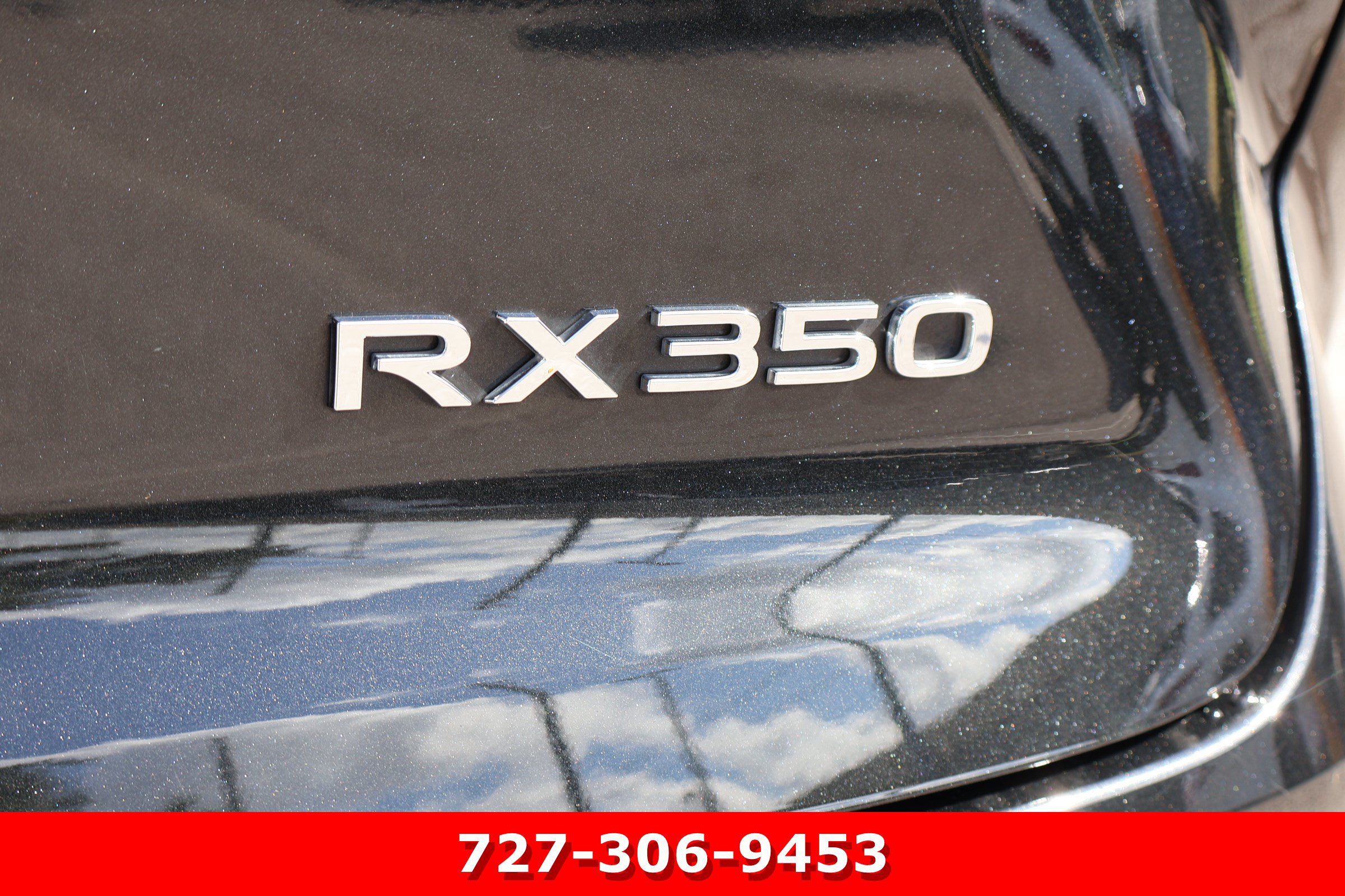Used 2024 Lexus RX 350 Premium w/ Cold Area Package FWD image 9