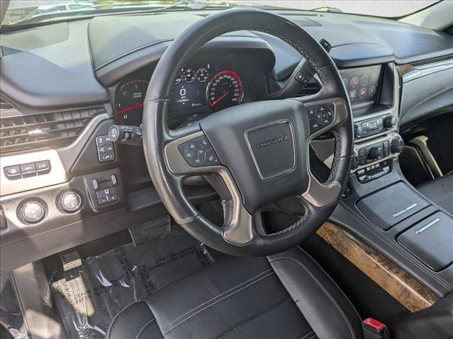 Used 2016 GMC Yukon Denali w/ Open Road Package AWD/4WD image 10