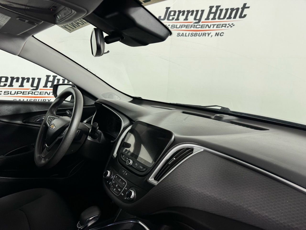 Used 2023 Chevrolet Malibu LT image 31