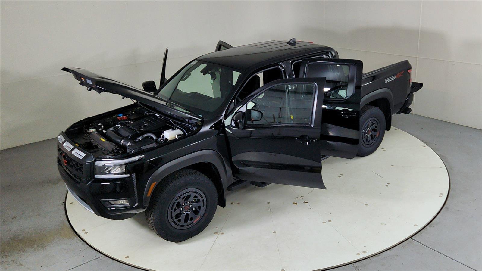 New 2026 Nissan Frontier PRO-4X w/ Tow Package image 47