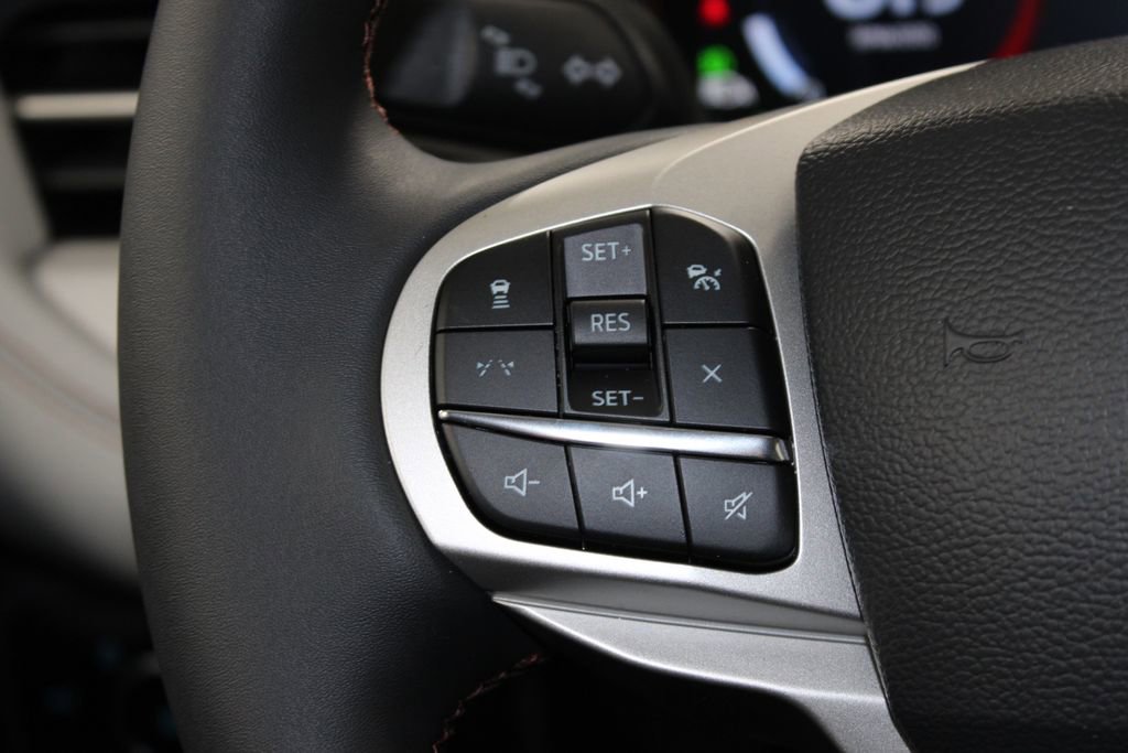 New 2026 Ford Explorer Active image 37