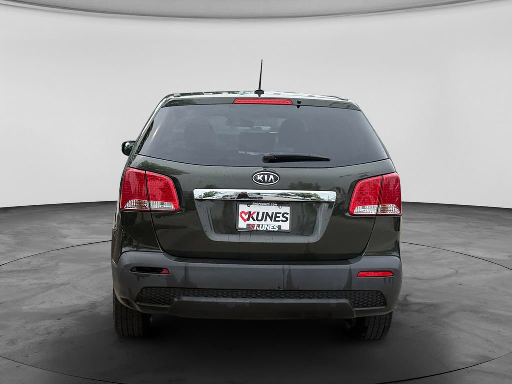 Used 2011 Kia Sorento 2WD image 8