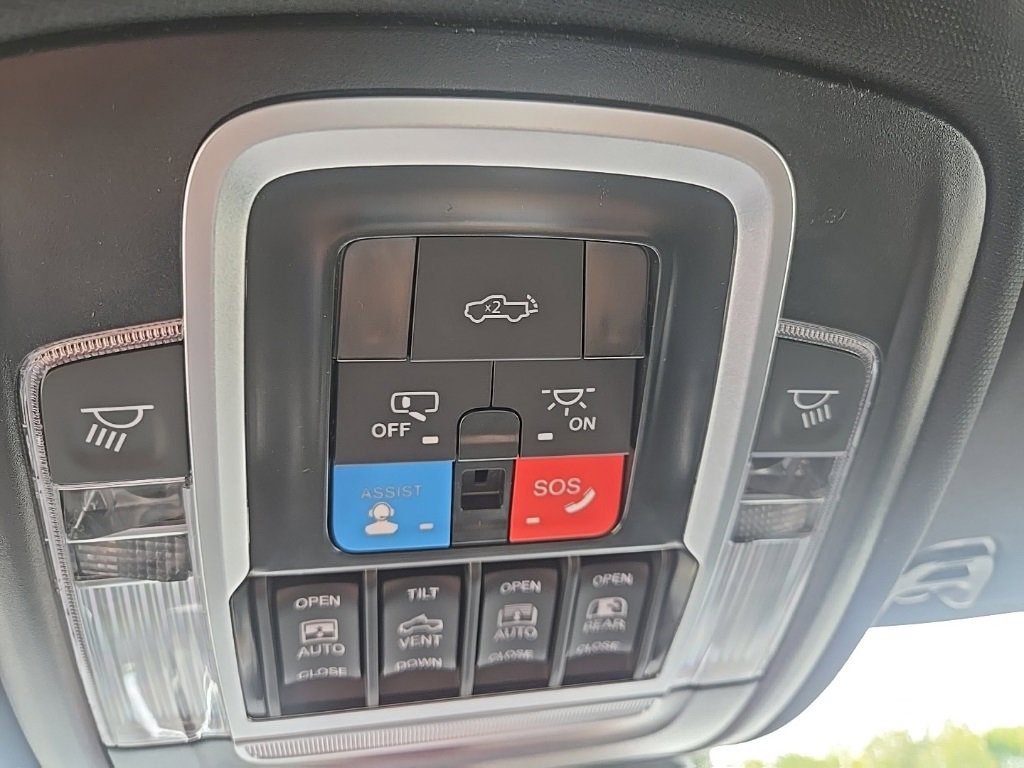 New 2026 RAM 1500 Laramie w/ Night Edition image 78