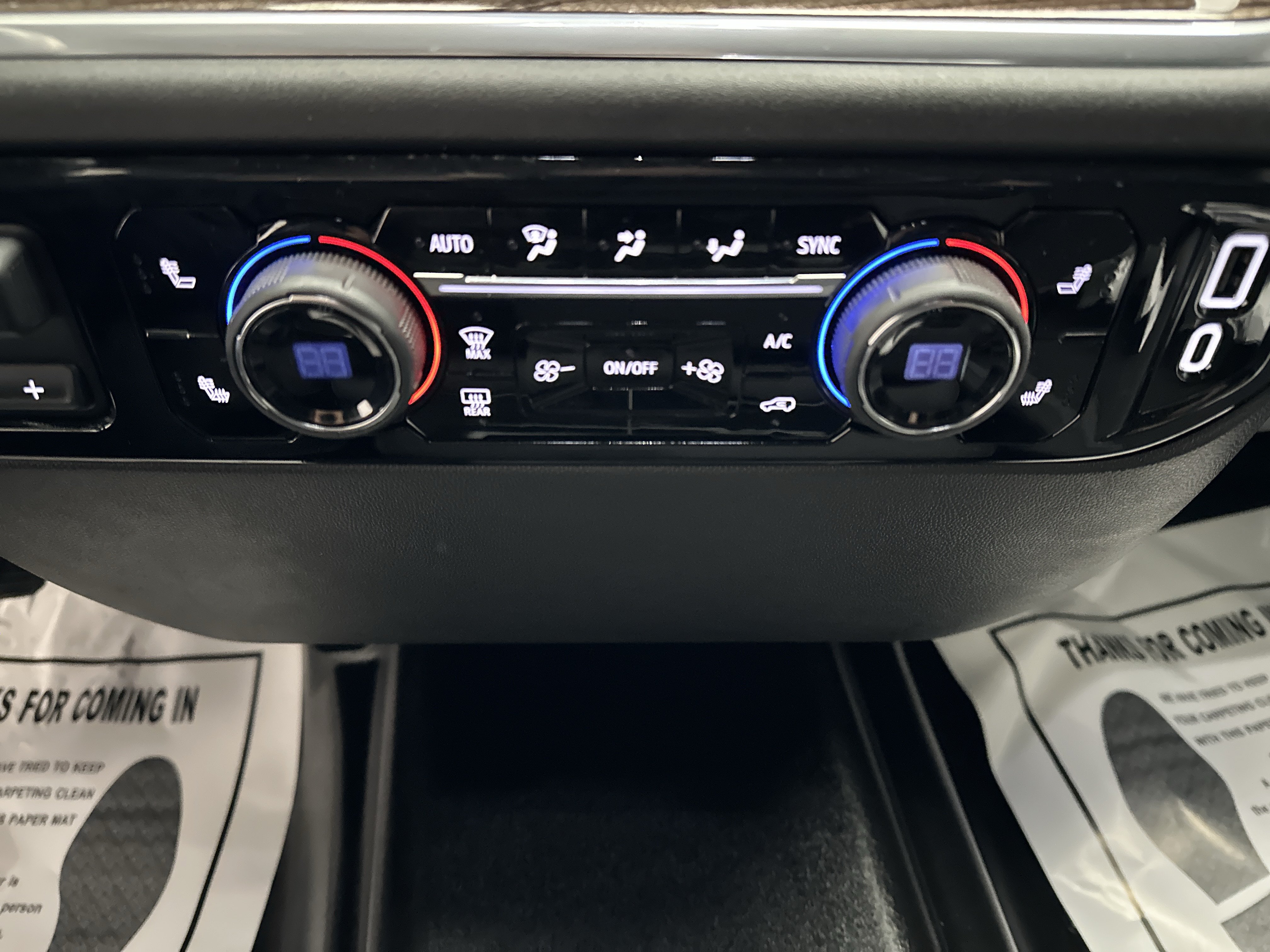 Used 2026 Chevrolet Silverado 1500 LT AWD/4WD image 32