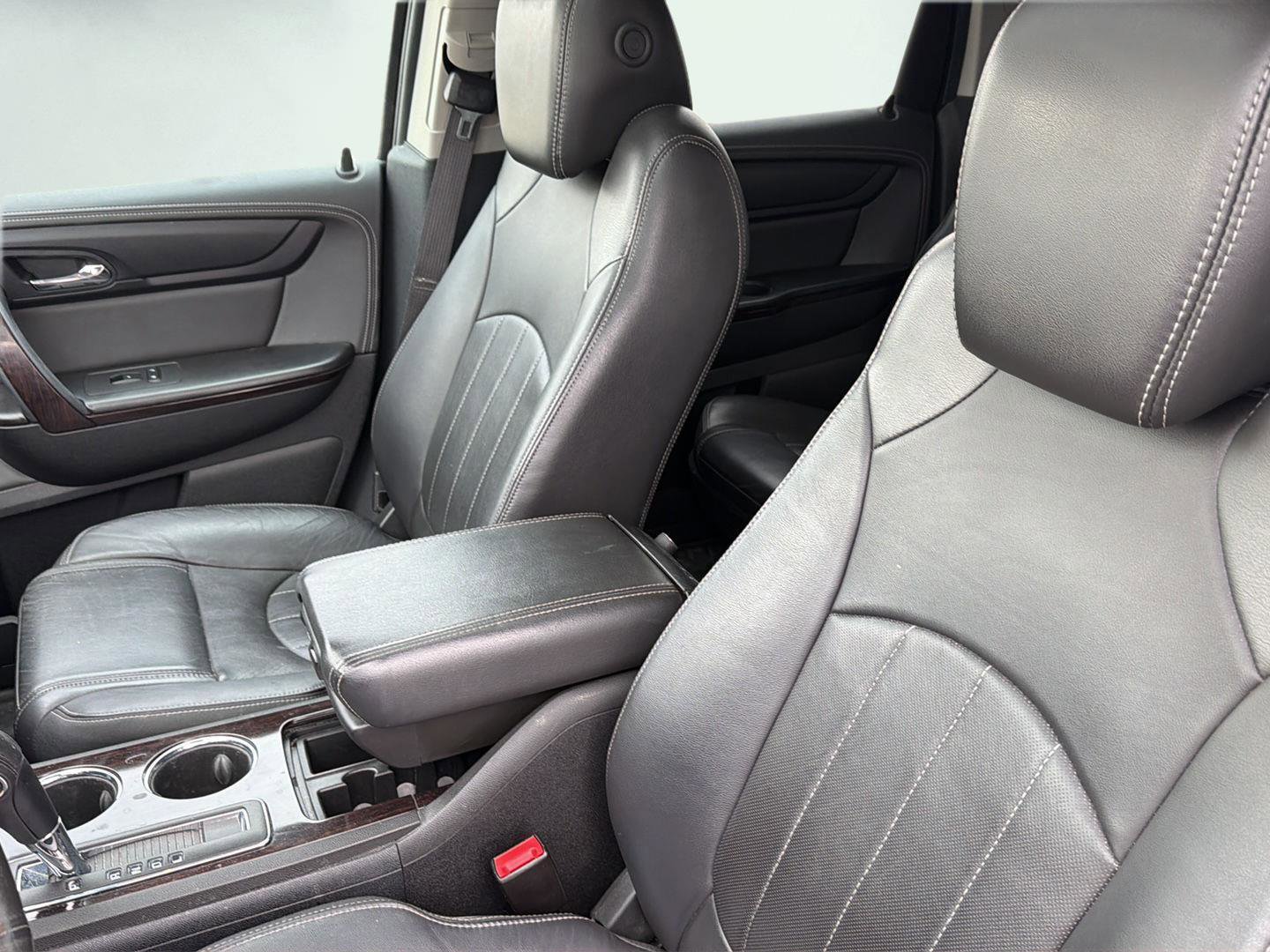 Used 2017 Chevrolet Traverse Premier AWD/4WD image 24