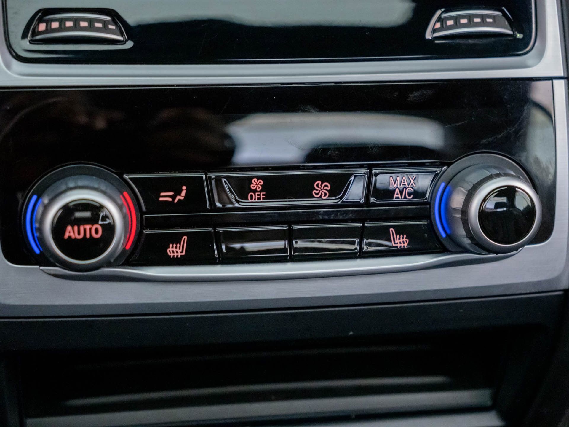 Used 2019 BMW 750i xDrive image 21