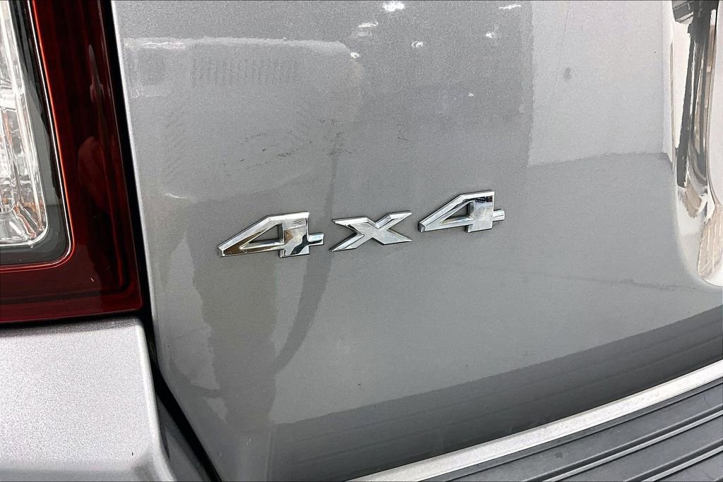 Used 2016 Jeep Compass Sport w/ Power Value Group image 38