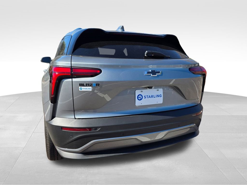New 2025 Chevrolet Blazer EV LT w/ Midnight/Sport Edition FWD image 7