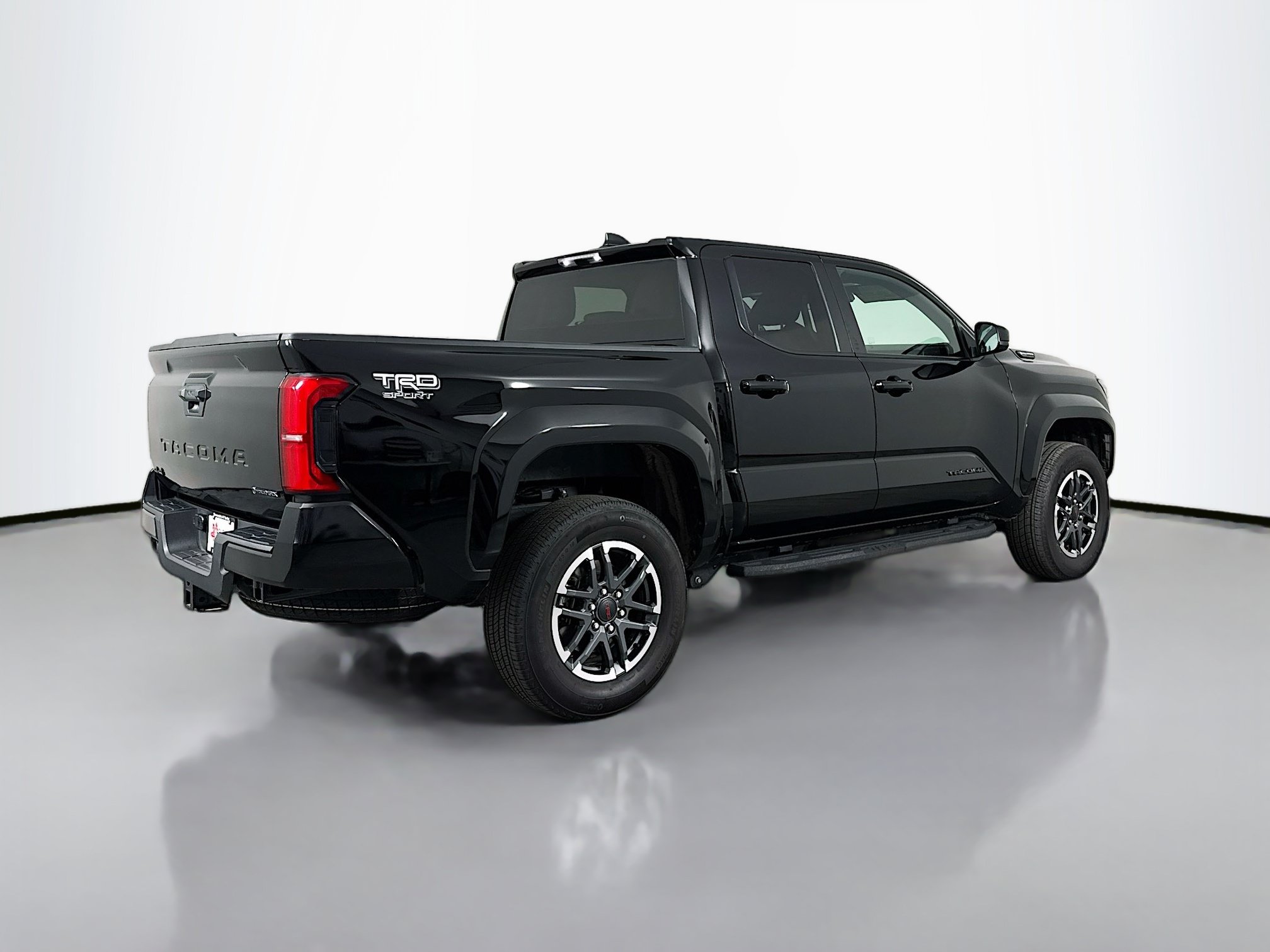 Certified 2024 Toyota Tacoma TRD Sport AWD/4WD image 7