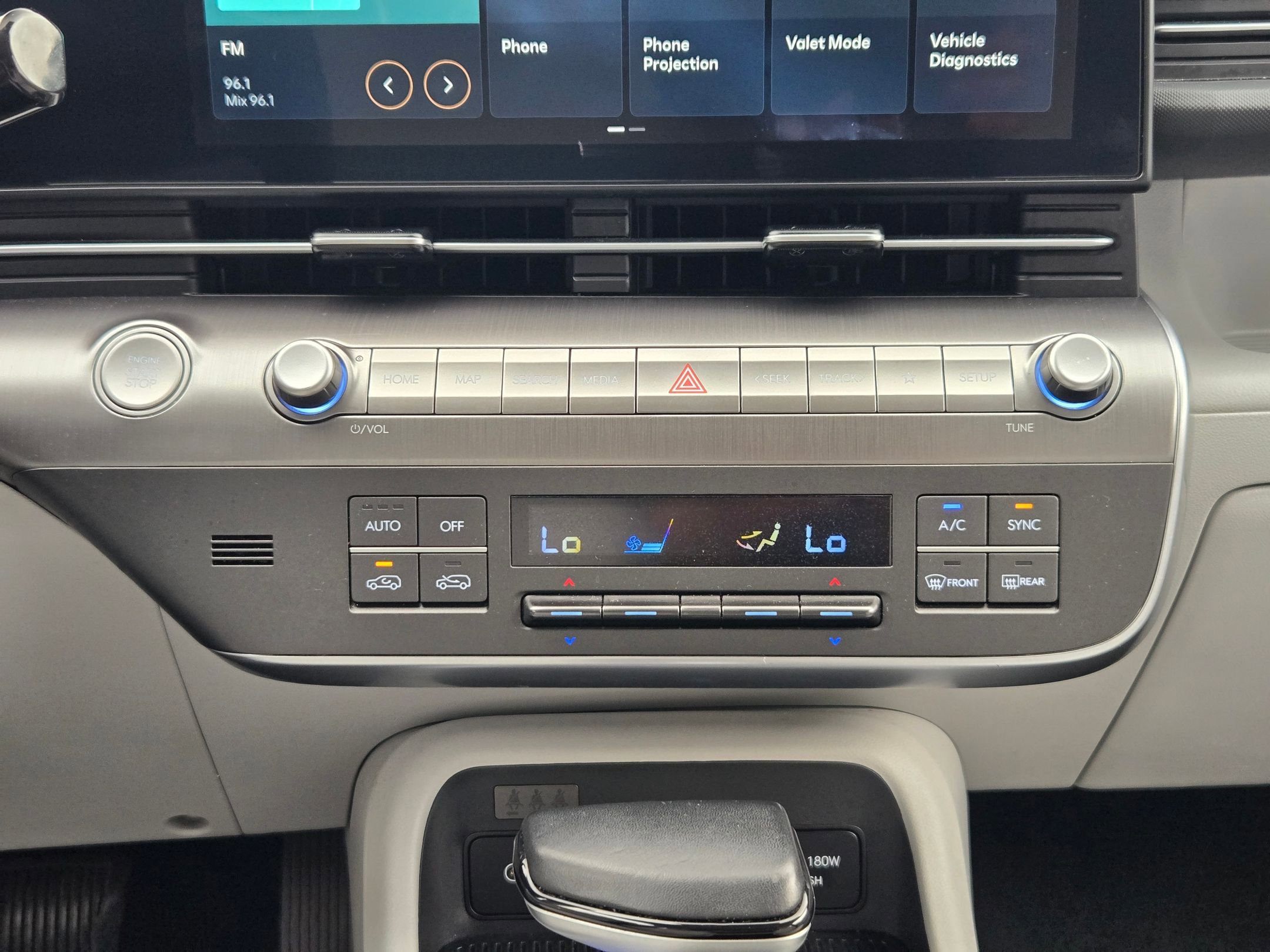 Used 2025 Hyundai Kona SEL FWD image 18