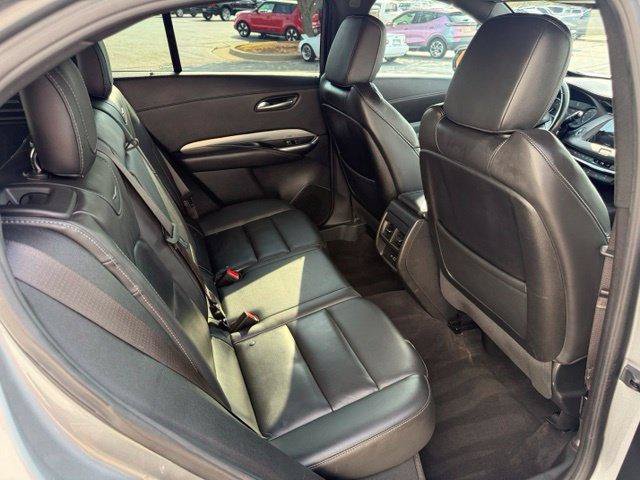 Used 2023 Cadillac XT4 Premium Luxury AWD/4WD image 4