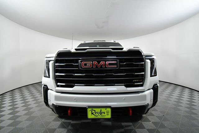 Used 2025 GMC Sierra 2500 AT4 w/ AT4 Premium Plus Package image 7