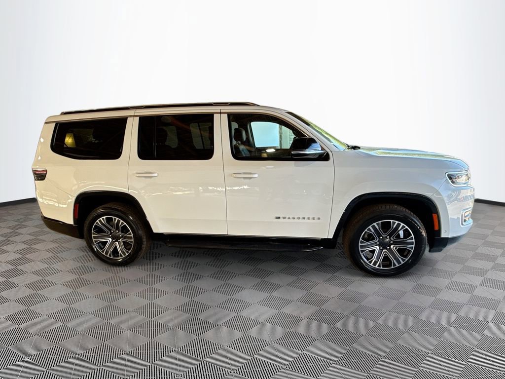 Used 2024 Jeep Wagoneer Series II AWD/4WD image 5