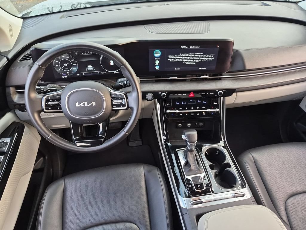 Certified 2023 Kia Carnival SX FWD image 20