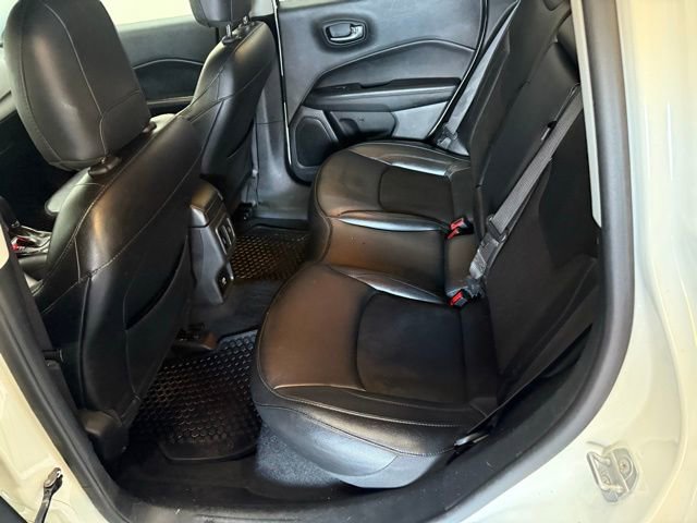 Used 2020 Jeep Compass Latitude image 28