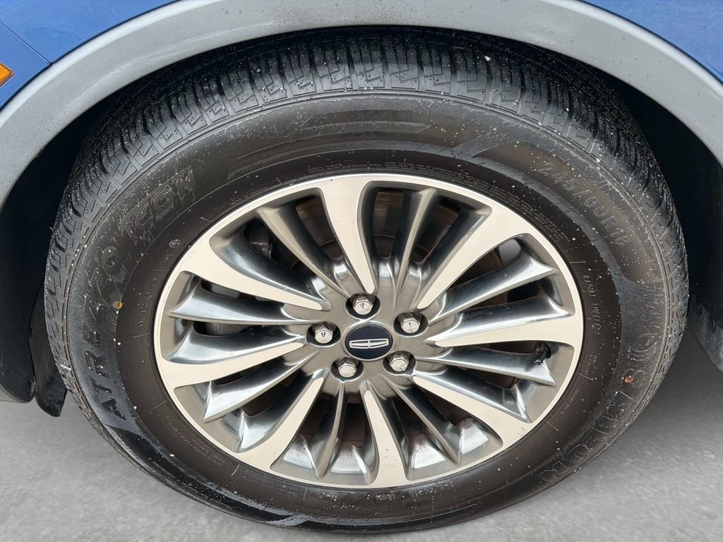 Used 2020 Lincoln Nautilus Reserve AWD/4WD image 12