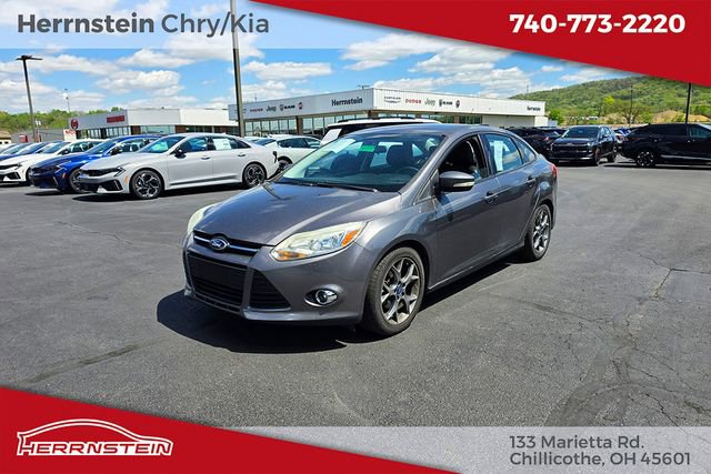 Used 2014 Ford Focus SE w/ Equipment Group 201A FWD image 4