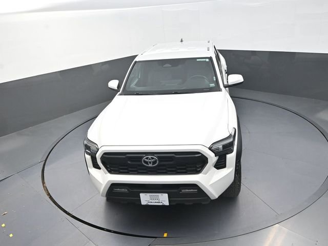 Used 2024 Toyota Tacoma TRD Off-Road image 12