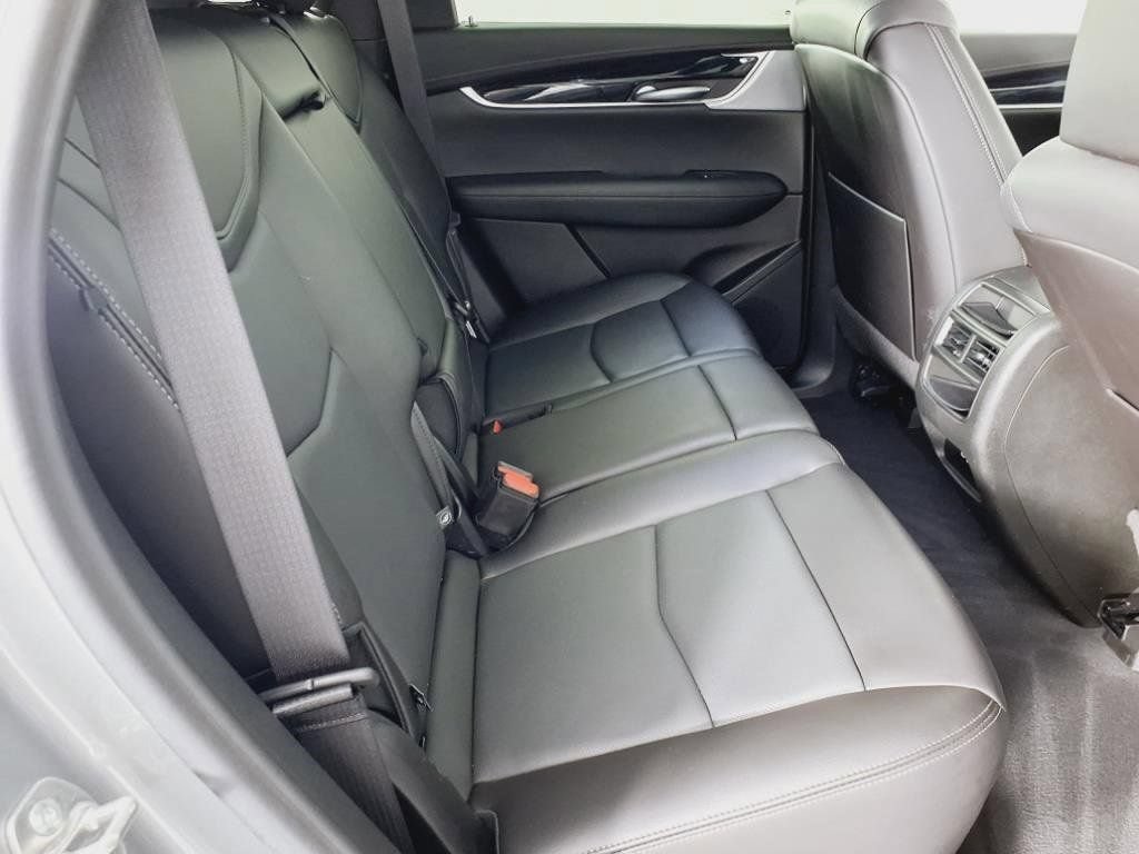 Certified 2025 Cadillac XT5 Premium Luxury AWD/4WD image 20