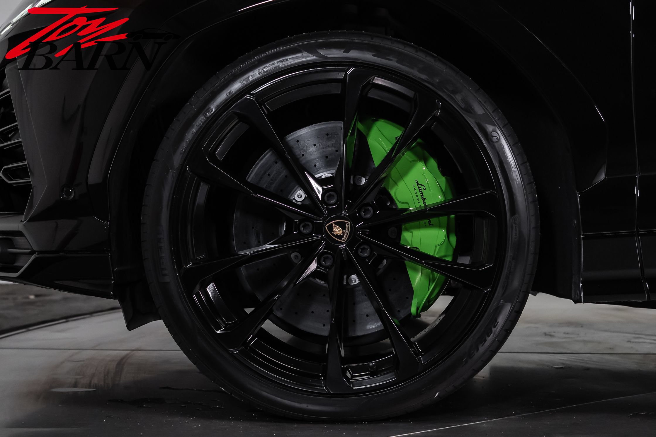 Used 2022 Lamborghini Urus AWD/4WD image 15