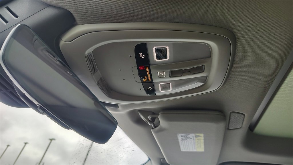 New 2026 Volvo XC90 B6 Plus image 25