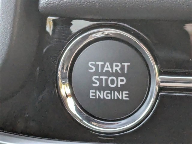 New 2025 Mitsubishi Outlander SE image 35