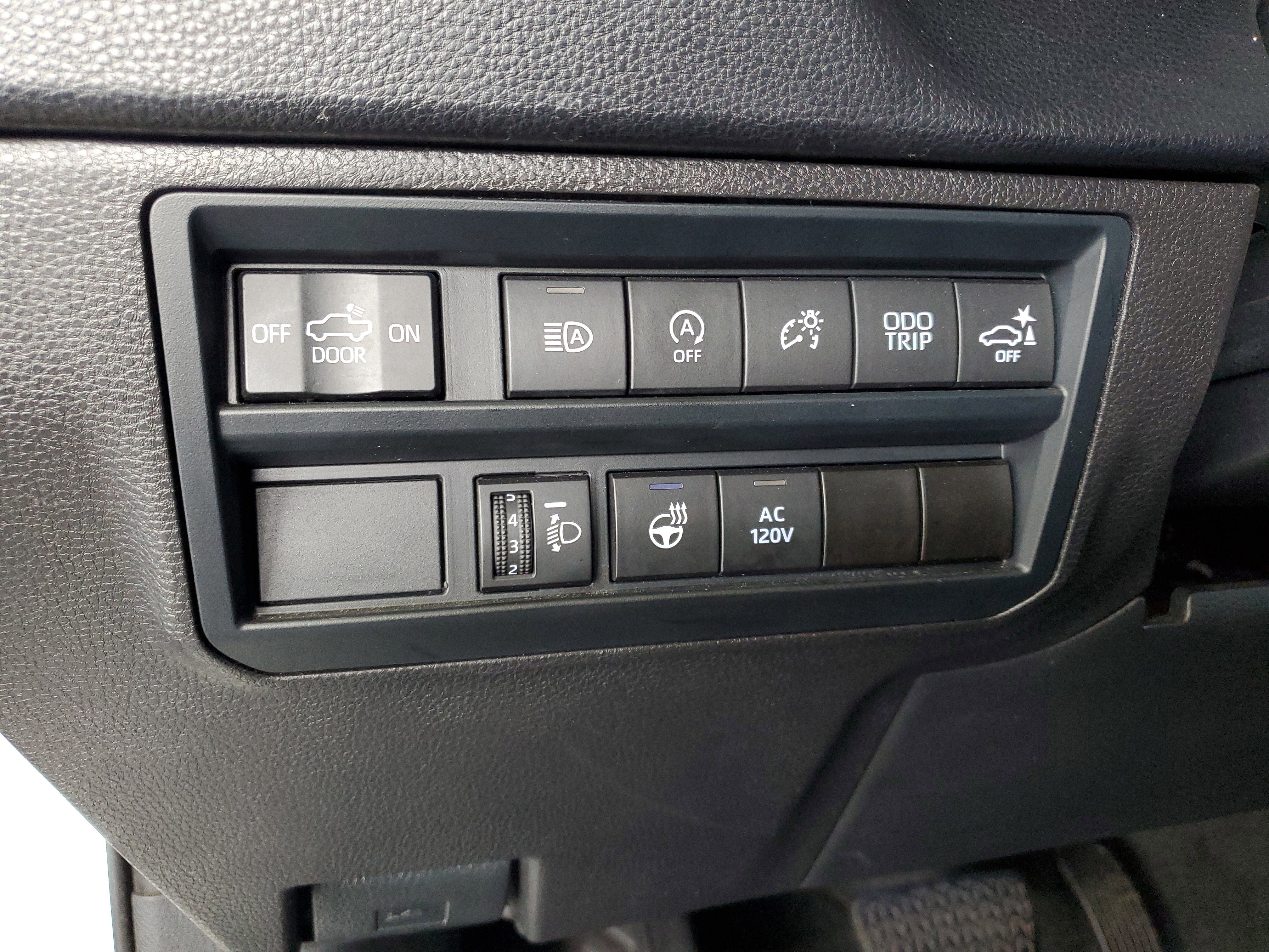 Used 2024 Toyota Tundra SR5 w/ SR5 Premium Package image 22