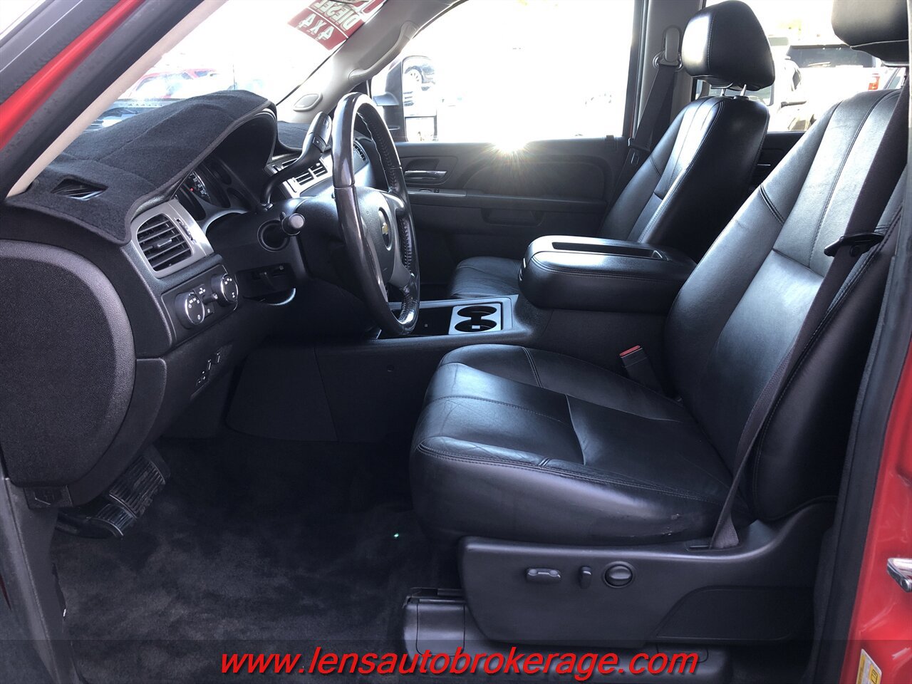 Used 2012 Chevrolet Silverado 2500 LTZ AWD/4WD image 11