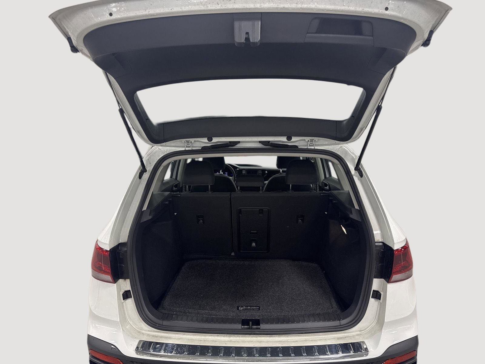 Used 2022 Volkswagen Taos S AWD/4WD image 14