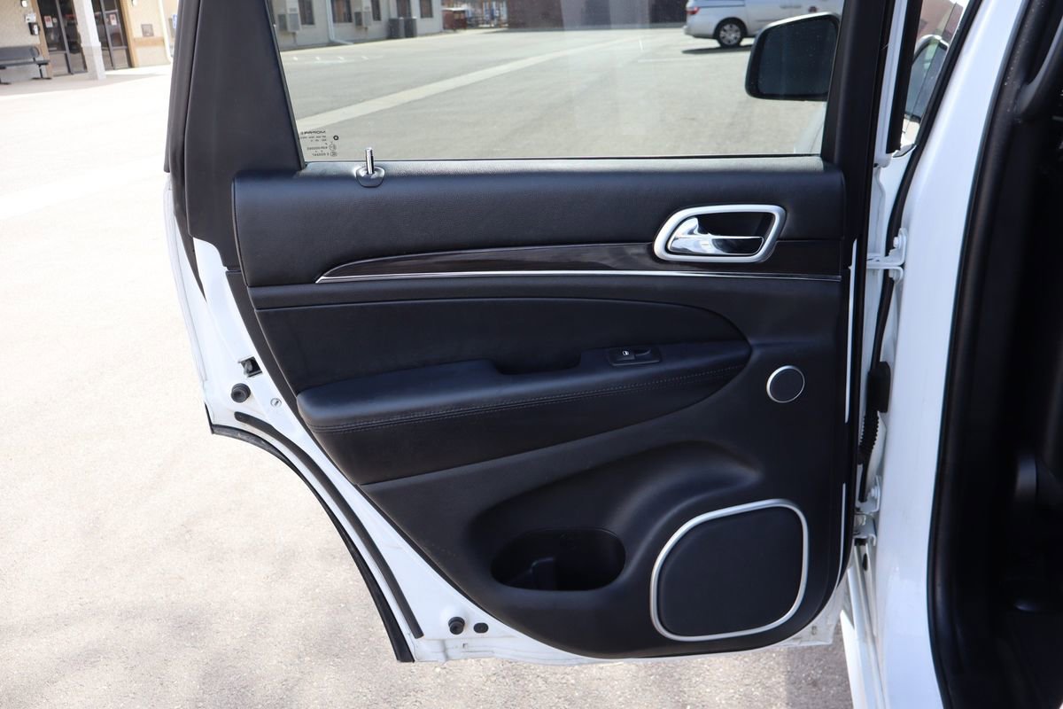 Used 2016 Jeep Grand Cherokee High Altitude image 24