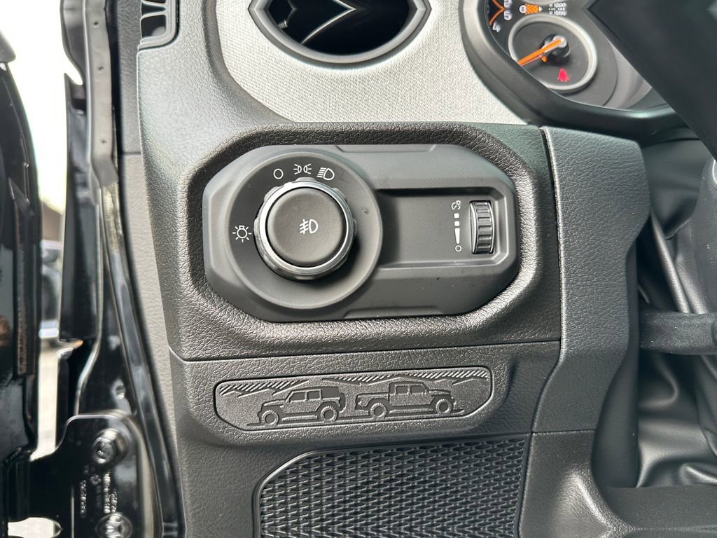 New 2026 Jeep Wrangler Sport AWD/4WD image 31