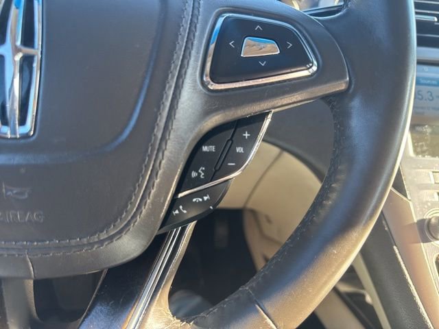 Used 2018 Lincoln MKZ Reserve FWD image 23